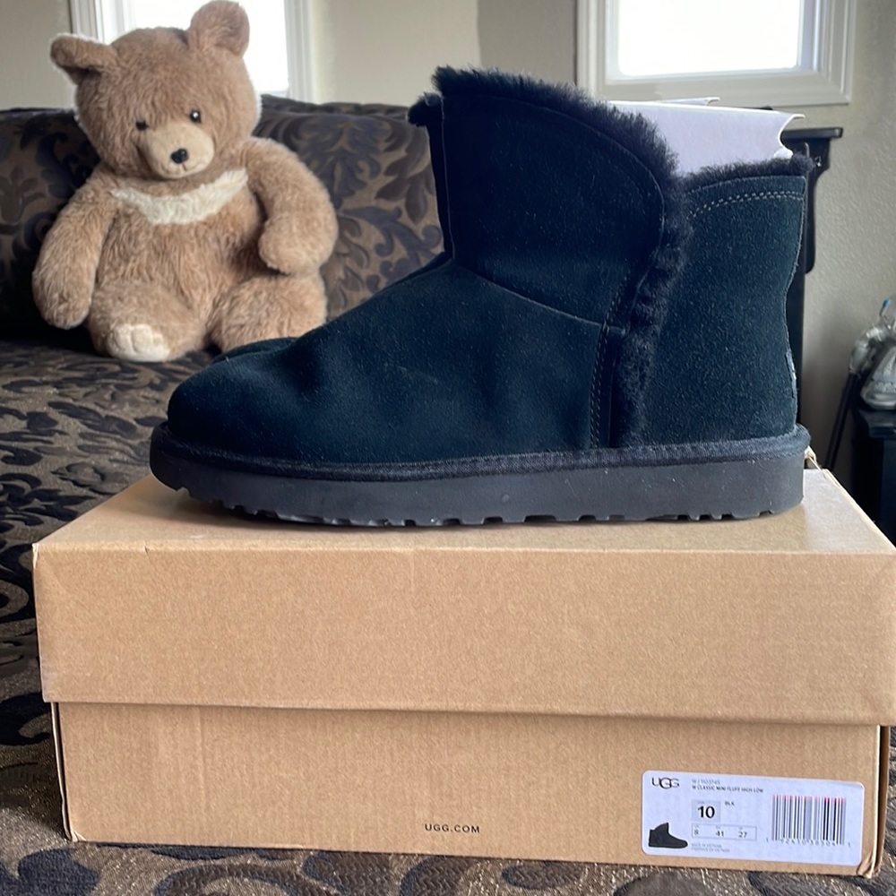 Genuine Ugg Classic Mini Fluff High-Low size 10